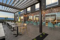 Home2 Suites by Hilton Burlington - 3-Star
