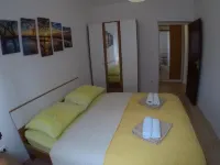 Comfortable Apartment in Stari Grad - Homestays