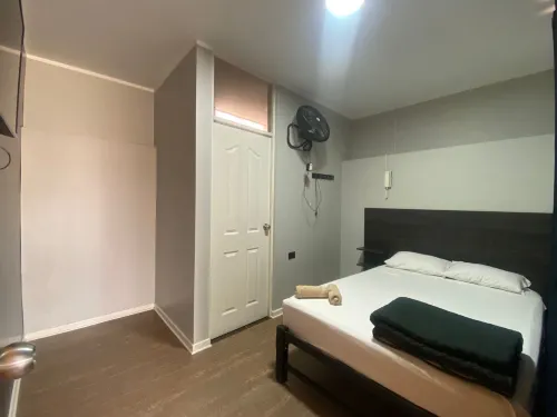Casa Pau -  โฮสเทล