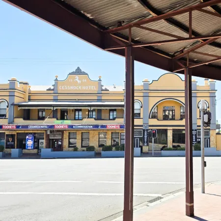Cessnock Hotel, Hunter Valley