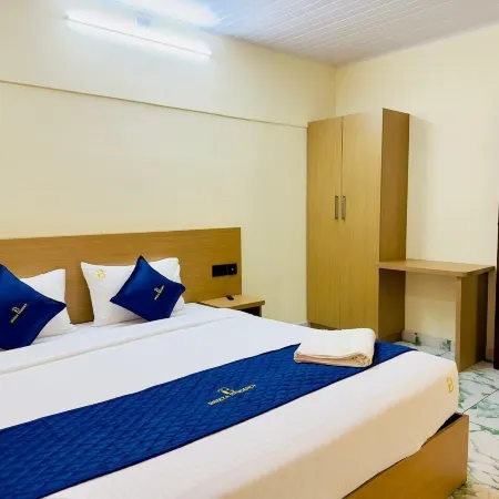Breeza Residency