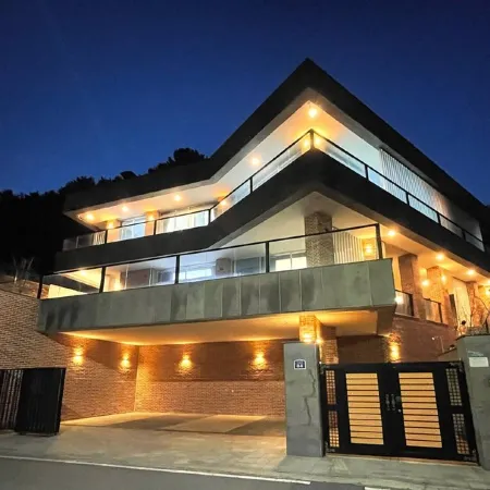Yeosu Secret House