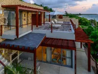 Bahia Mar Boutique Hotel - Pools