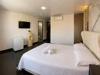 Ocean Blue Beach Hotel dekat Bandar Udara Internasional Gustavo Rojas Pinilla