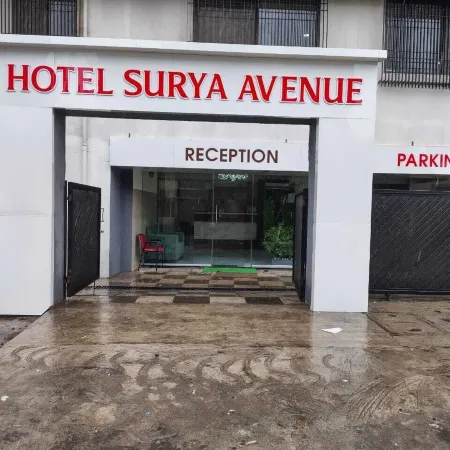 Hotel Surya Avenue