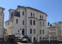 The Sheldon B&B - Free Private Parking - 4-Star
