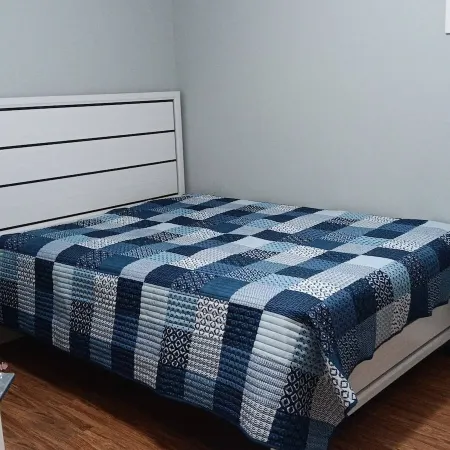 Elegant Executive Suite, Private & Comfortable