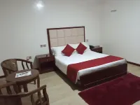 The Golden Rays Resort - 3-Star