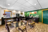 Quality Inn Downtown Helen - Pet friendly