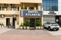 Hotel Atlantic- 500 M from Alwar Bus Stand - 3-نجوم
