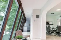 Aventura Lakefront - Homestays