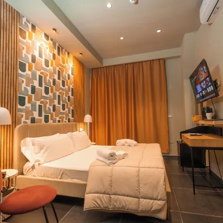 Noah Gate Hotel & Suites