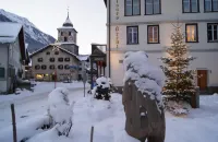 Hotel Weisses Kreuz Bergün - Pysäköinti