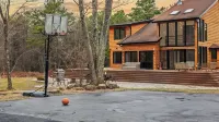 Winter Court Log Cabin by Avanstay Private Trail + Fire Pit + Basketball Court Near Camelback - Homestays