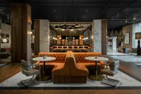 The Alloy King of Prussia - a DoubleTree by Hilton - Parkplatz