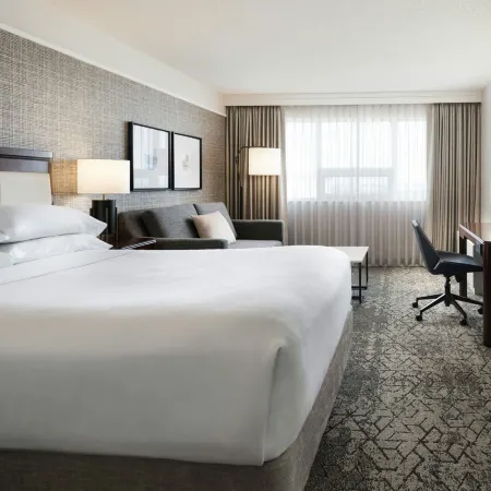 Sheraton Cavalier Calgary Hotel