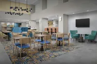 Hampton Inn & Suites Laurel - 2-Star
