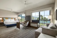 Hampton Inn & Suites by Hilton Maui North Shore - 3-Star