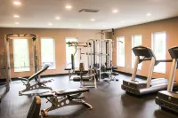 Bell's Extended Stay and Suites - Gym