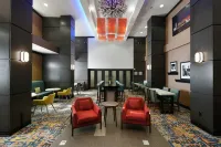 Hampton Inn & Suites Tulsa/Central - 2-Star