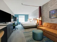 Home2 Suites by Hilton Milwaukee Downtown Hotels near Milwaukee Brewing Co.