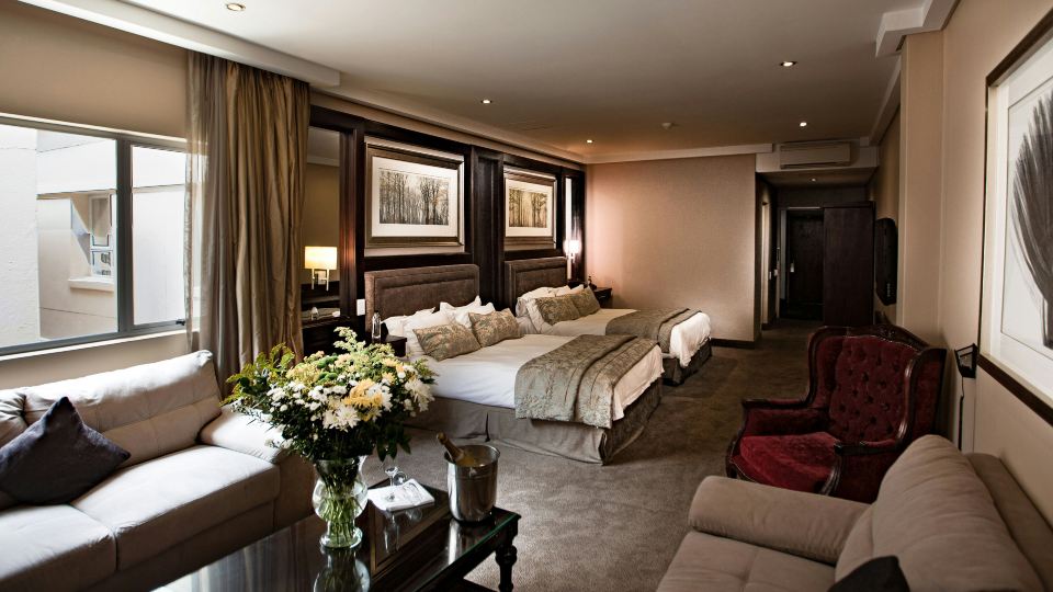 Apollo Hotel