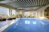 Relais & Châteaux Hotel Tennerhof - Swimmingpools