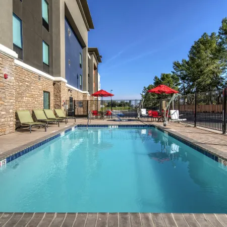 Hampton Inn Fresno Airport