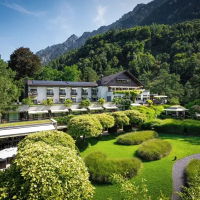 Park Hotel Sonnenhof - Relais & Châteaux Hotels near Städtle