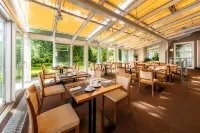Best Western Plus Delta Park Hotel - 4-Star