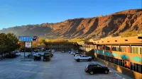 Big Horn Lodge - موتيلات