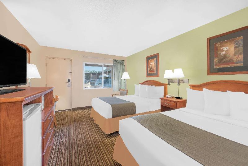 Days Inn by Wyndham Roswell