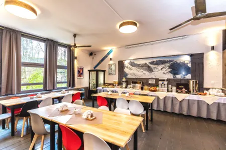 Hotel Gromada Zakopane Отели рядом со станцией Закопане