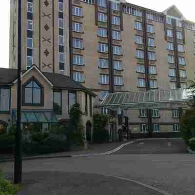 Holiday Inn Slough - Windsor Hotel Exterior