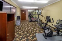 Quality Inn Paradise Creek - Gym