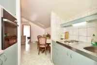 Apartment Toma - Apartments