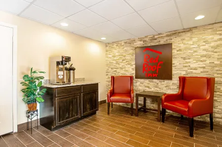 Red Roof Inn Scottsburg