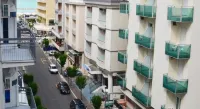 Hotel Riviera - 停車場