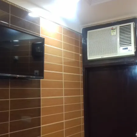Posh S.Delhi Foreigners Area, V.Safe, Lajpat Ngr-2