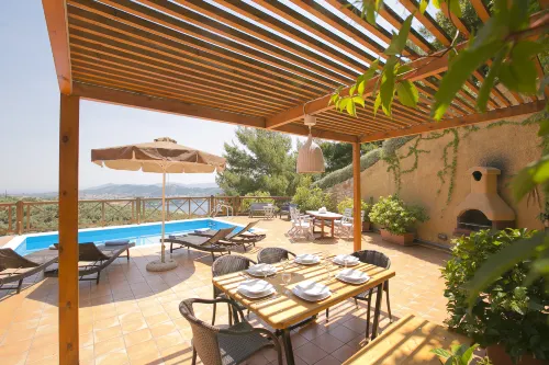 Europa,2Br,2BTH Villa with Private Pool and Stunning Sea Views - Villas