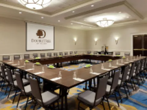 ダブルツリー バイ ヒルトン ホテル アナポリス パロールのホテル