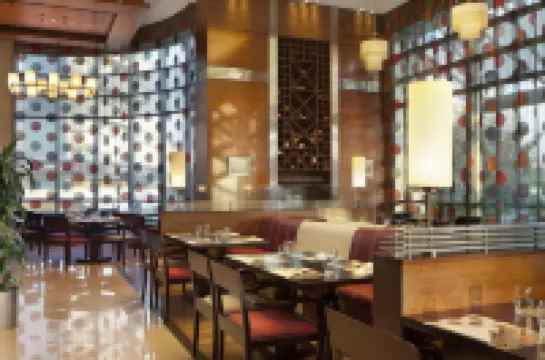 Four Points by Sheraton le Verdun