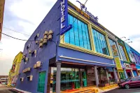 Elegant Hotel Hotels in Simpang Kanan