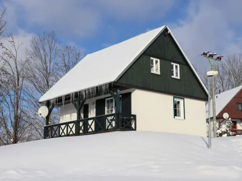 Holiday Hill 47