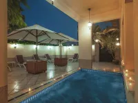Mövenpick Doha - Sea View