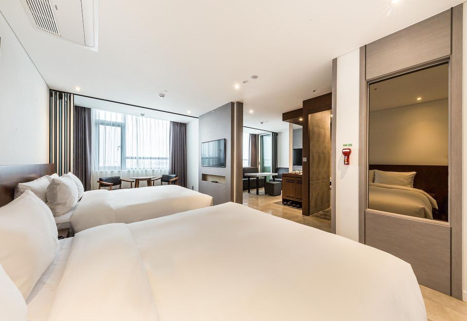 3. CS프리미어호텔..