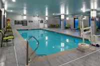 Hampton Inn LaPorte - Pools