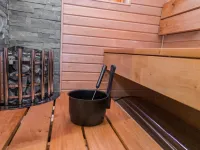 Pikku-Hovila Hotels in Varpaisjarvi