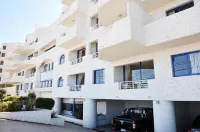 MR. Mar Suites Hotels in Конкон