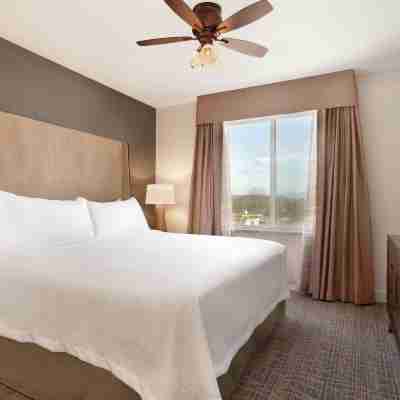 Homewood Suites by Hilton Burlington Rooms